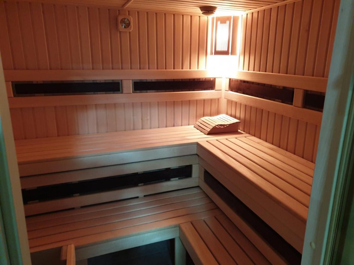 Apartments Sonce Трускавец Екстериор снимка